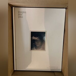New IMAGINE JOHN YOKO COFFEE/END TABLE HARDCOVER BOOK 320 Pgs